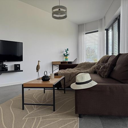 Apartament Krzysztofa Bochusa Еленя-Гура Экстерьер фото