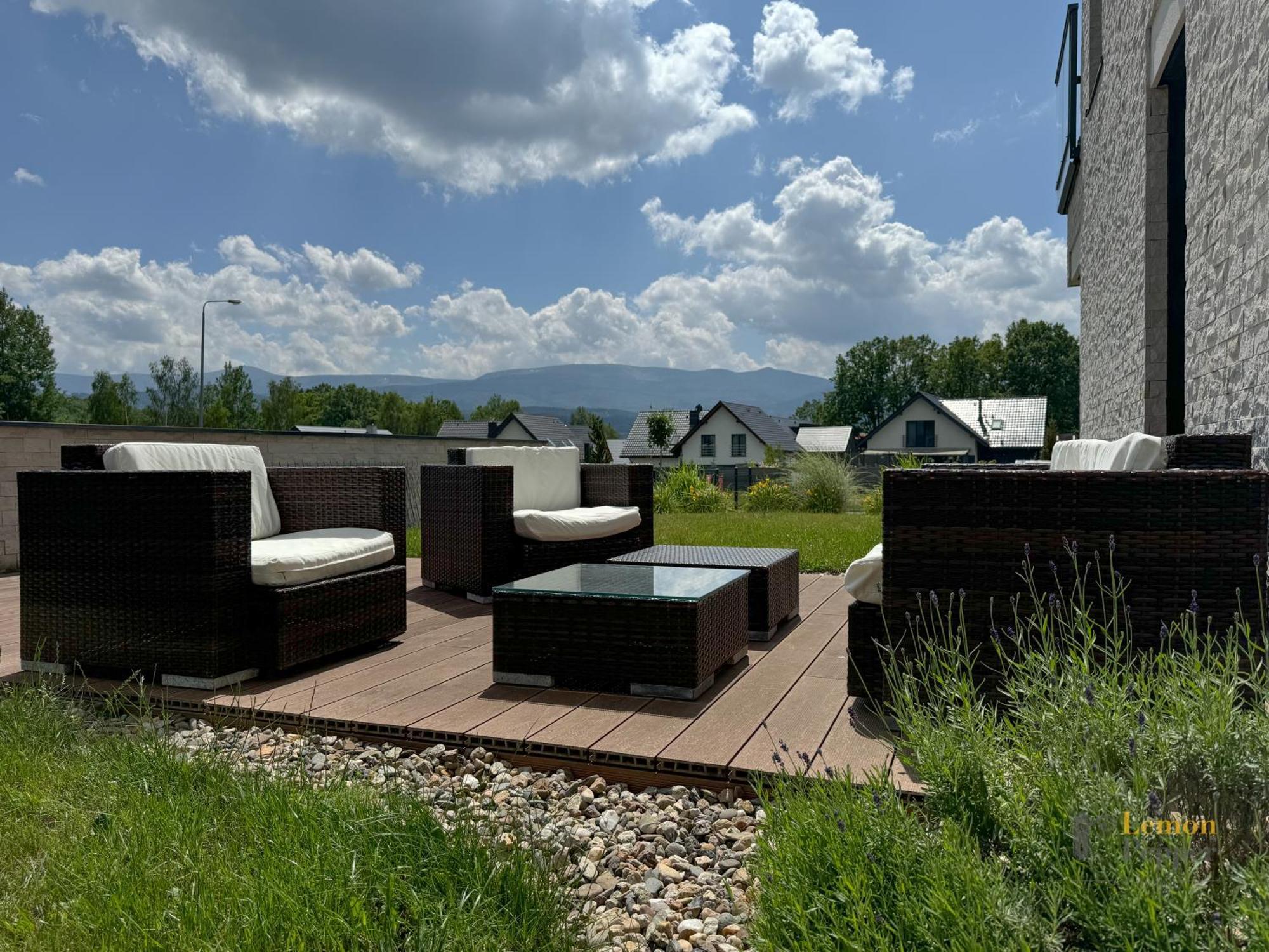 Apartament Krzysztofa Bochusa Еленя-Гура Экстерьер фото