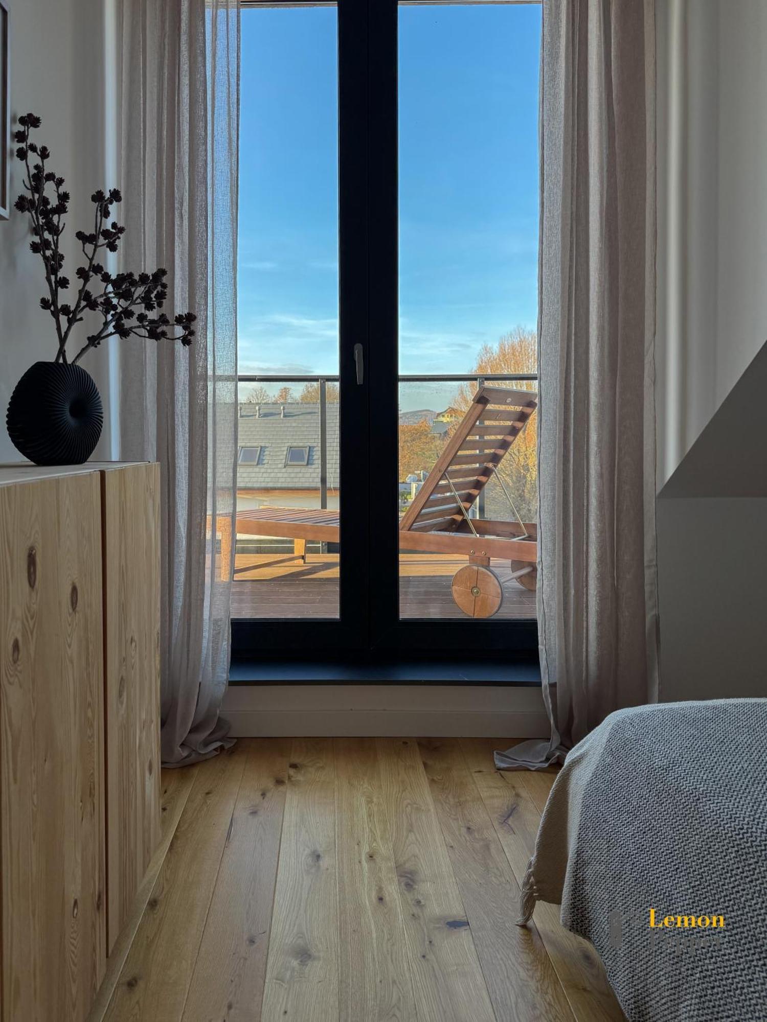 Apartament Krzysztofa Bochusa Еленя-Гура Экстерьер фото