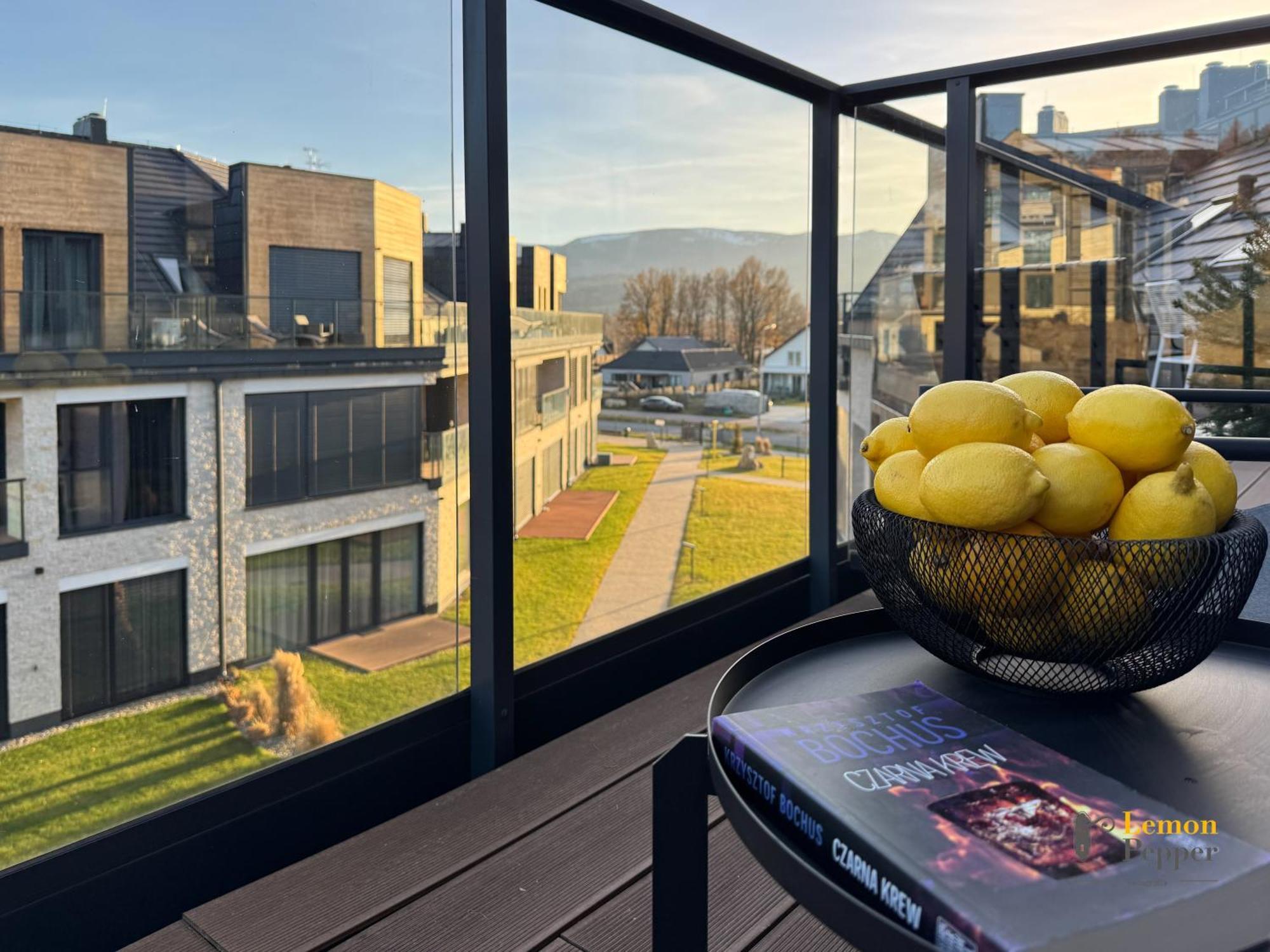 Apartament Krzysztofa Bochusa Еленя-Гура Экстерьер фото