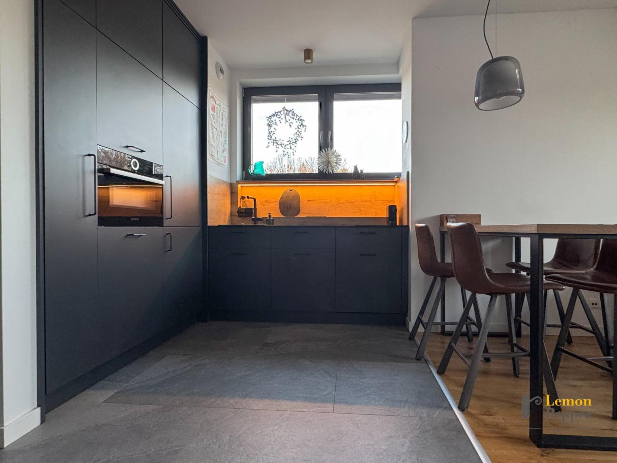 Apartament Krzysztofa Bochusa Еленя-Гура Экстерьер фото